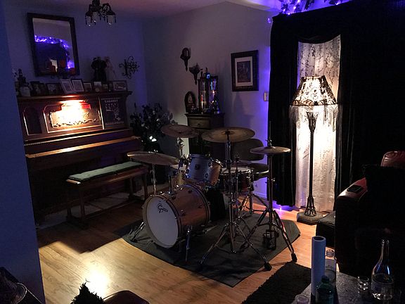 Jazz corner with ambience