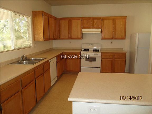 5th image of 4222 Spruce Fern Ln #0