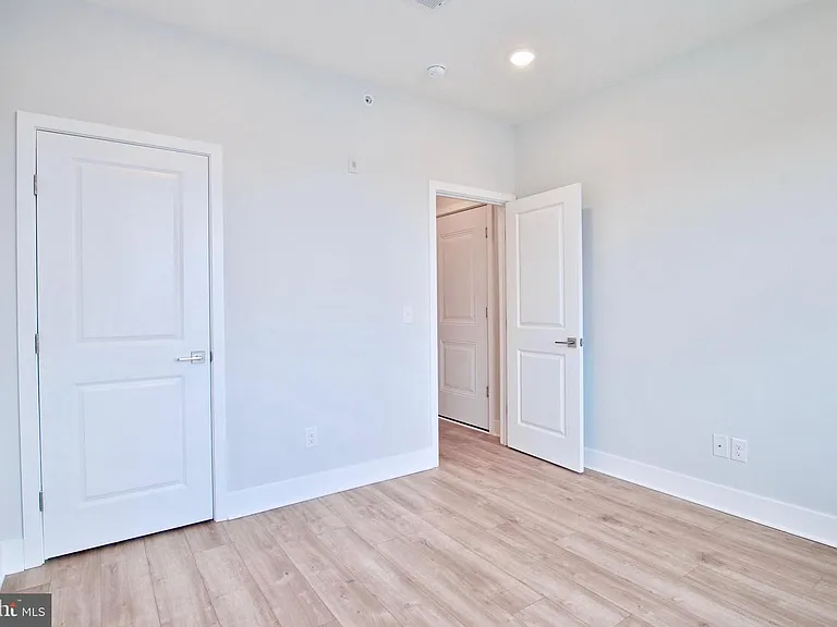 2130 N 2nd St #3 — Photo 11