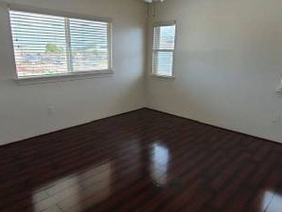 3rd image of 1270 Luakalai St