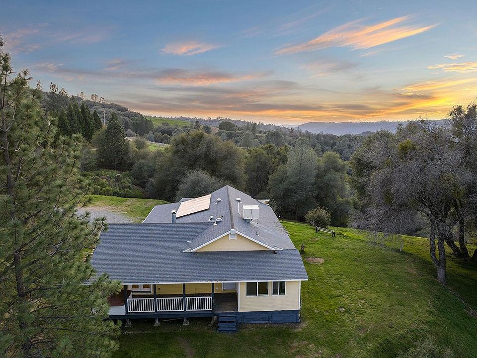 1st image of 3861 High View Dr