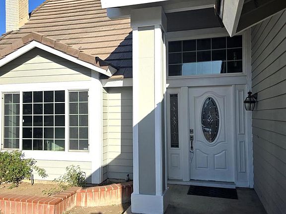 2nd image of 1036 Cogburn Ln