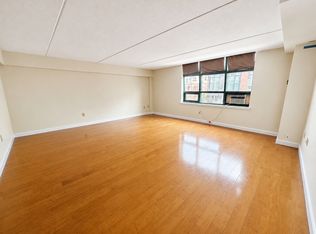 108 Peterborough St APT 7E, Boston, MA 02215