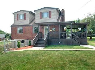 712 Overhill Dr, North Versailles, PA 15137