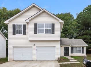 2915 Russ Ln, Lithonia, GA 30058