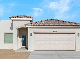 890 Harpendem Dr, El Paso, TX 79928