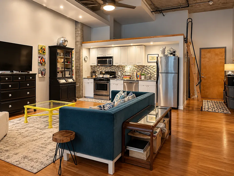 156 Porter St #135