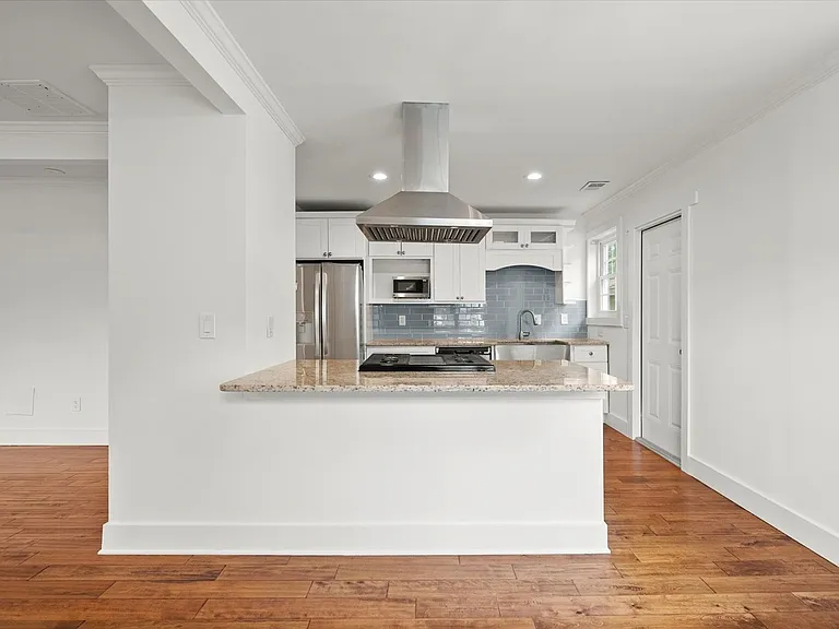481 Griffin St NW — Photo 10