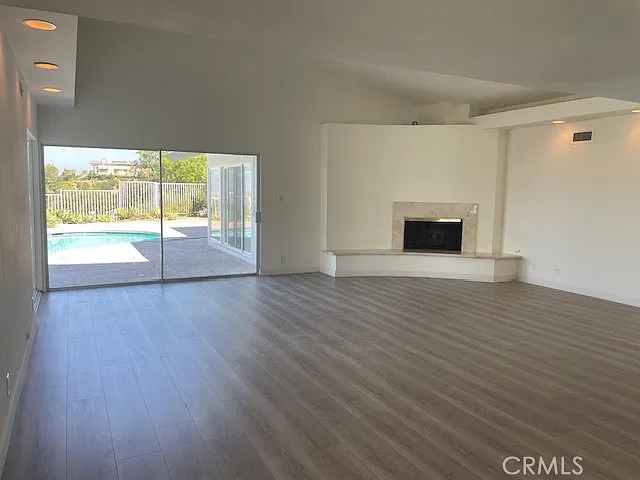 3436 Alginet Dr — Photo 4