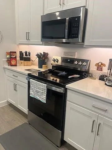 2 bed, 2.0 bath, 1673 sqft, $2,600 — Photo 4