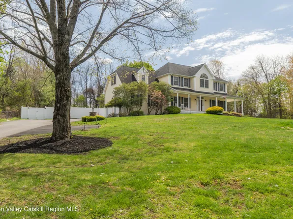 12 Ridgeview Lane, Marlboro, NY 12542