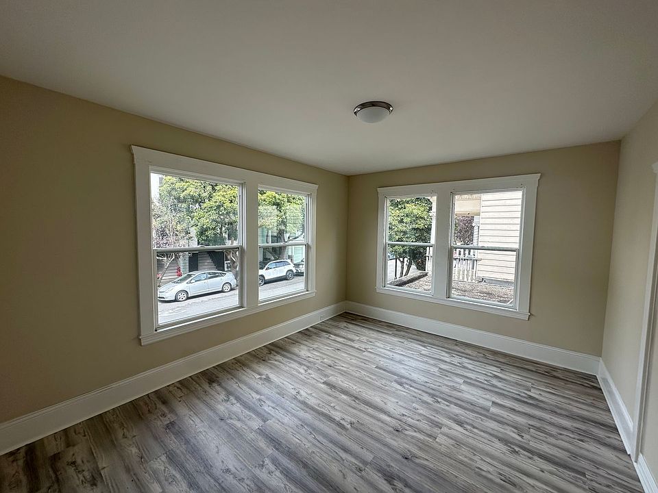 1st image of 445 Hugo St #3