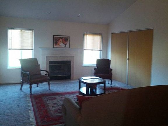 Family Room /Fireplace