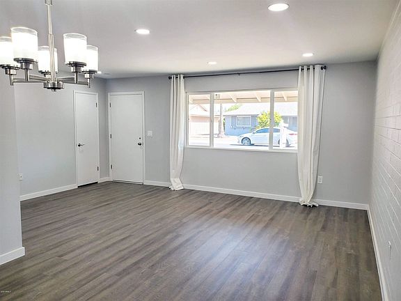 5th image of 9930 W Crosby Cir S