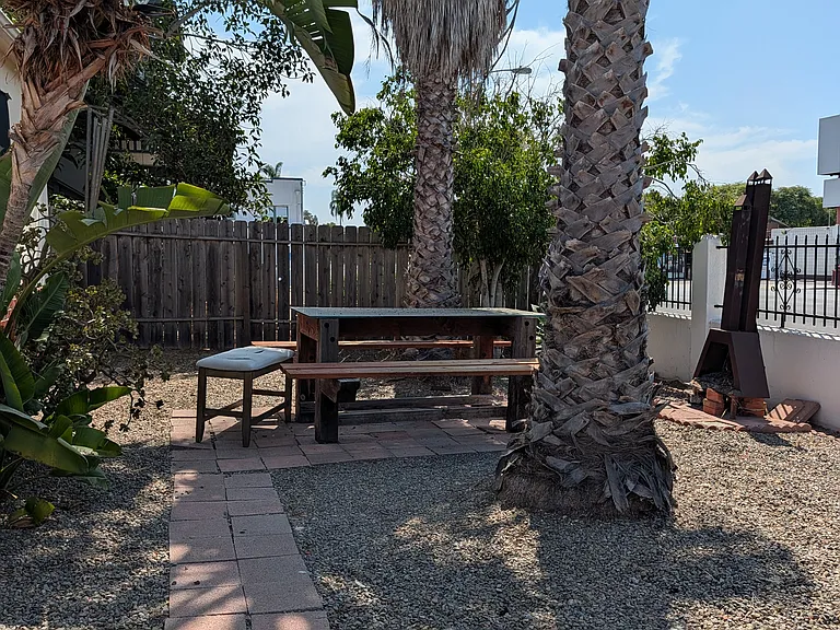 complex front area