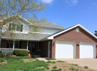 1605 Independence Dr, Jefferson City, MO 65109