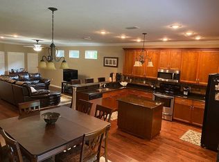 8834 SW 25th Rd, Gainesville, FL 32608