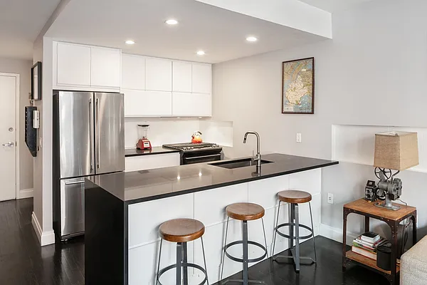 Sold by Compass | media 2