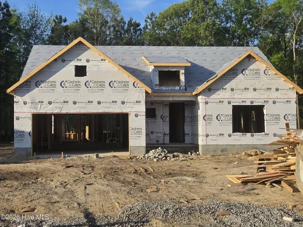 3002 Tucker Hill Drive, Grimesland, NC 27837