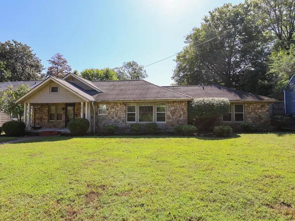 2812 Kentucky Ave, Paducah, KY 42001