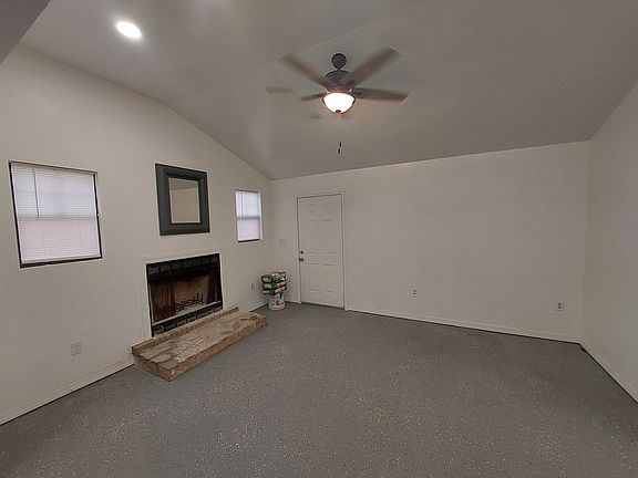 4th image of 15154 SE 291st Ave