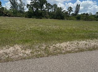 1009 NE 32nd Ter, Cape Coral, FL 33909