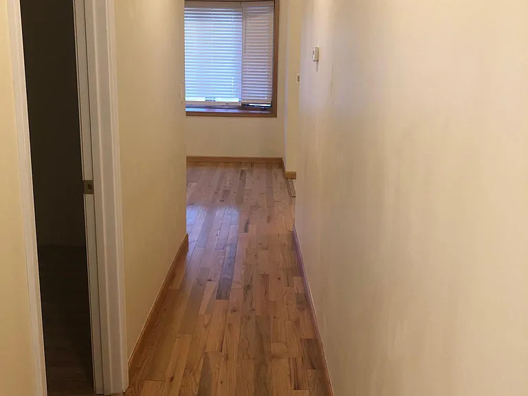 3815 S Parnell Ave #1F — Photo 4