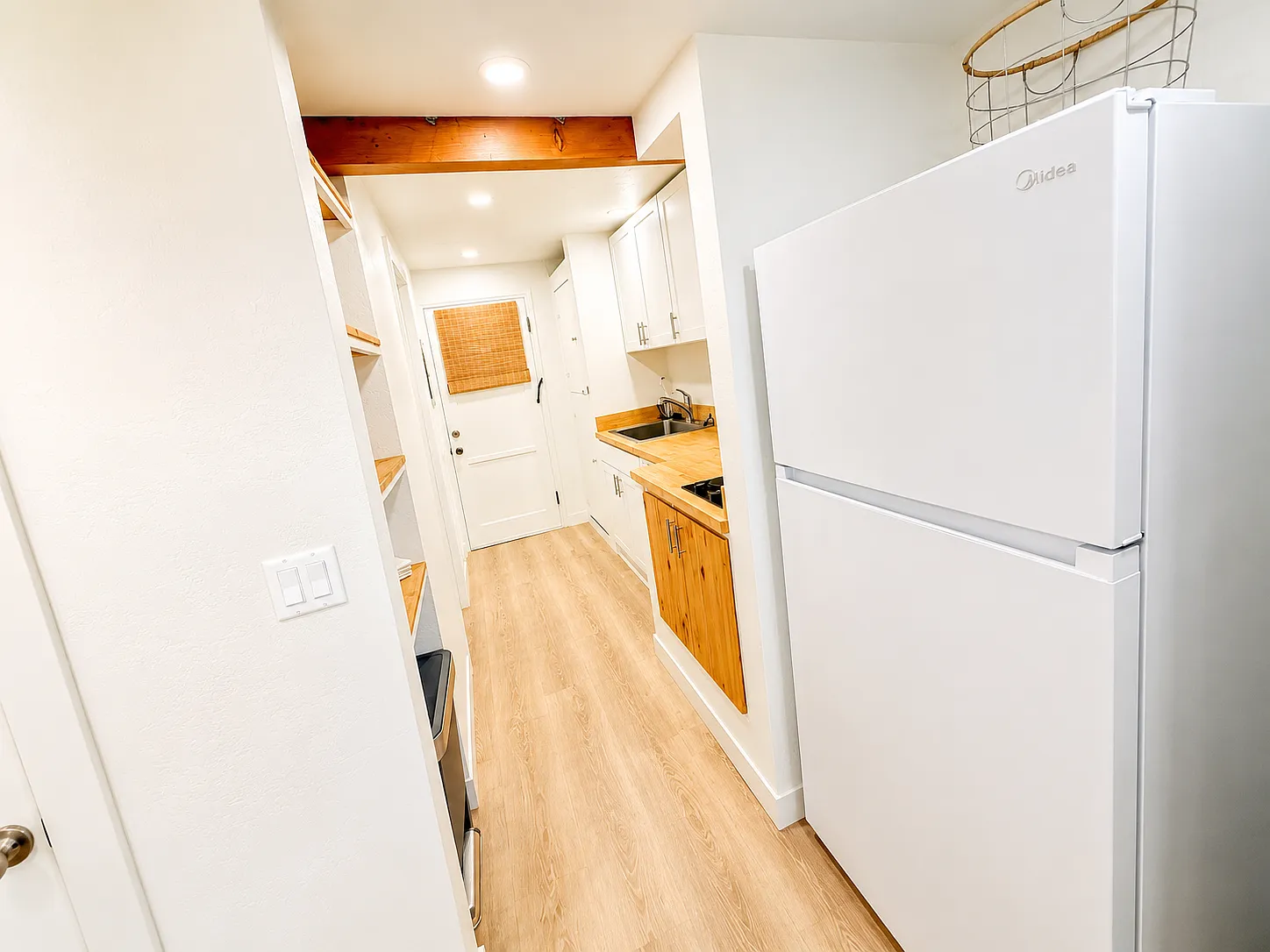 1 bed, 328 sqft, $2,600 — Photo 1