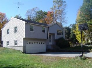 27 Shirkin Rd, Fremont, NH 03044