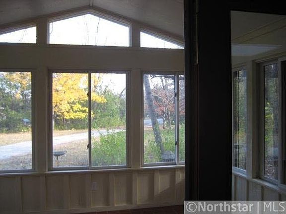 4th image of 10834 Farrell Avenue