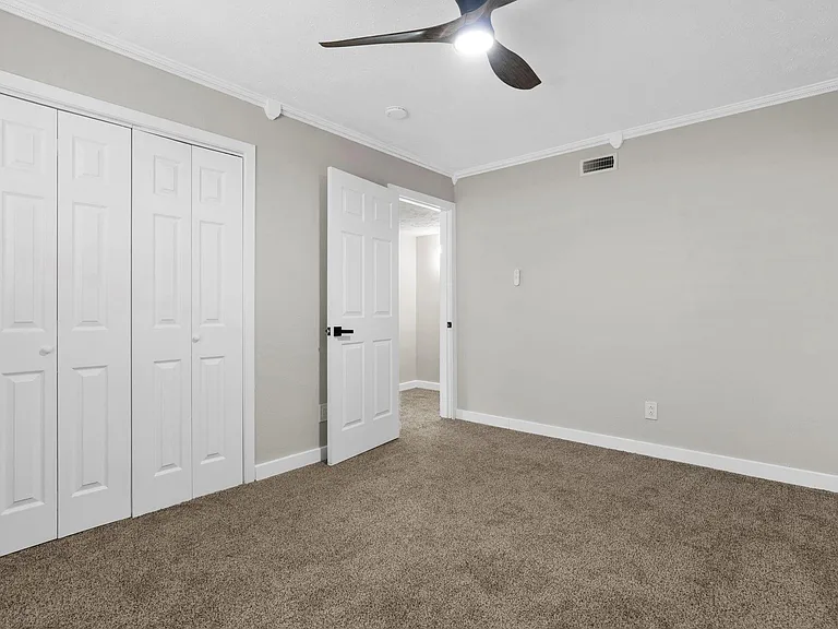 3902 Marywood Dr — Photo 37