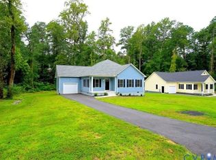 11816 Shady Ln, Chester, VA 23831