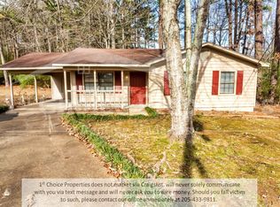 6828 Green Acre Cir, Pinson, AL 35126