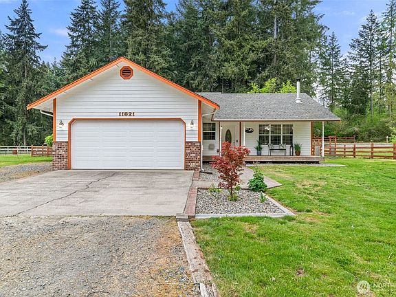 2nd image of 11621 Devin Lane SE