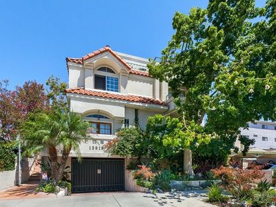 12919 Bloomfield St APT 4, Studio City, CA, 91604
