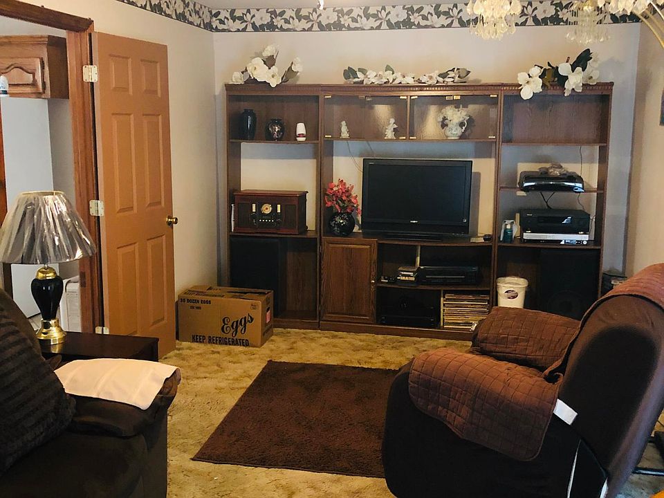 2nd image of 2752 County Road 250