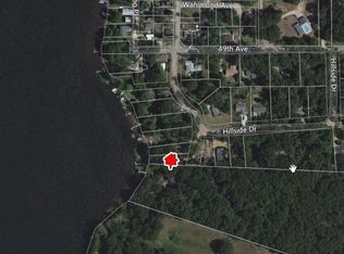 37111 Hillside Dr, Paw Paw, MI 49079