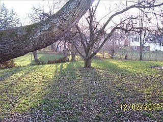 2nd image of 6849 Welbury St