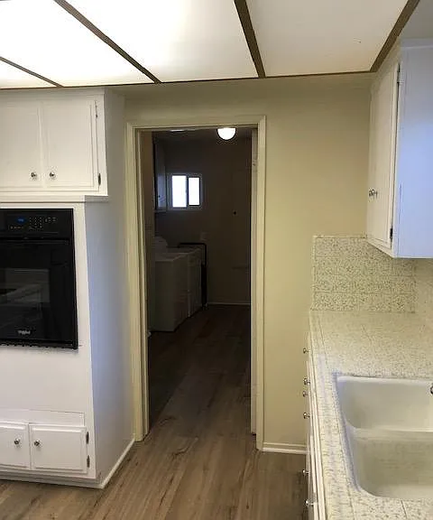 1704 Fern Ave — Photo 12