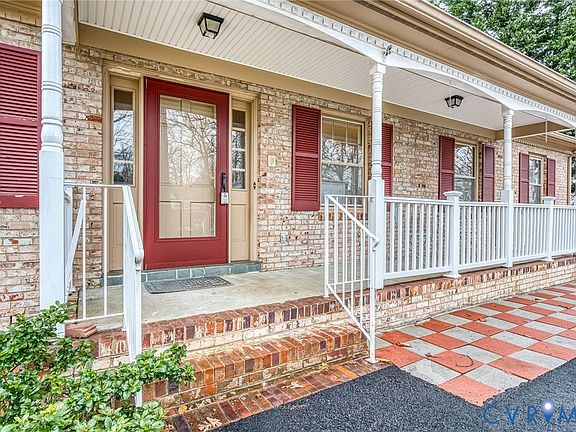 5th image of 5010 Hopkins Rd