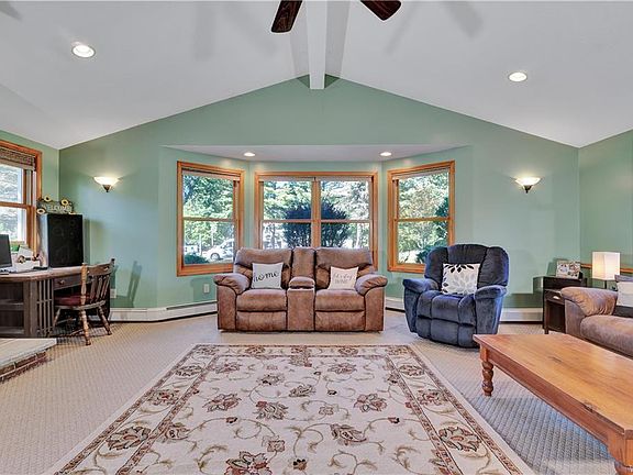5th image of 120 Sigman Ln