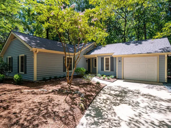 113 Summerlin Dr, Chapel Hill, NC 27514