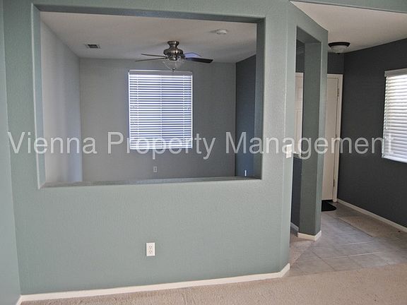 5th image of 1732 Tatiana St