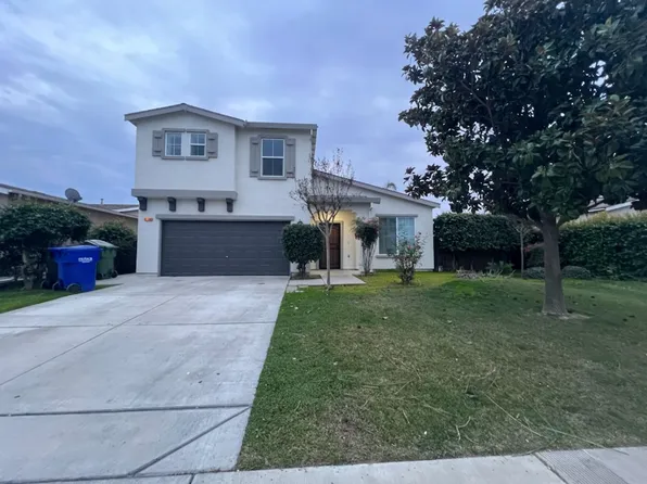 2020 Golden Way, Dinuba, CA 93618