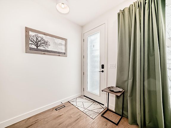 2nd image of 10936 117th St NW