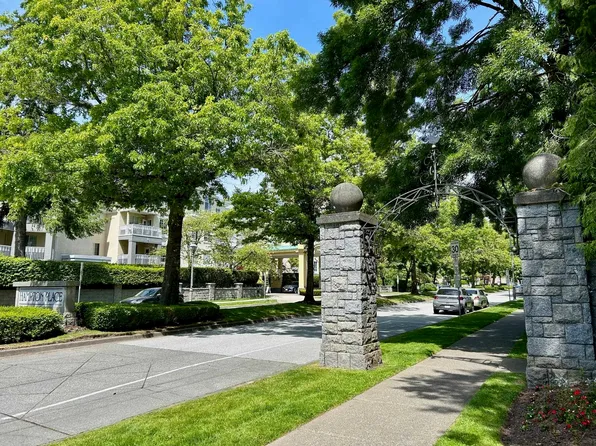 5639 Hampton Pl #1306, Greater Vancouver, BC V6T 2H6