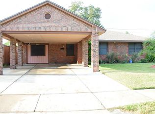 1811 E Martha Ln, Pasadena, TX 77502