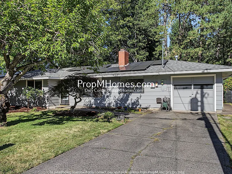 11908 SE 56th Ave — Photo 28