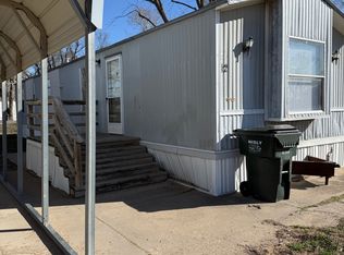 204 E 1st St #12, Haven, KS 67543