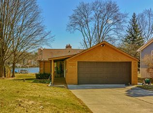 4872 Sequoia Dr SE, Grand Rapids, MI 49512